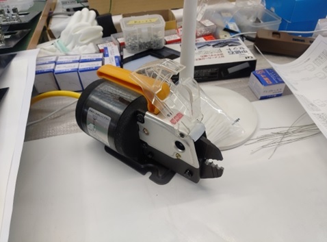 エアー式　裸端子用圧着器