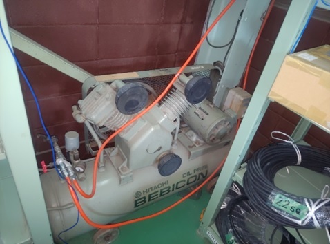 大型コンプレッサー（各工場 1台）